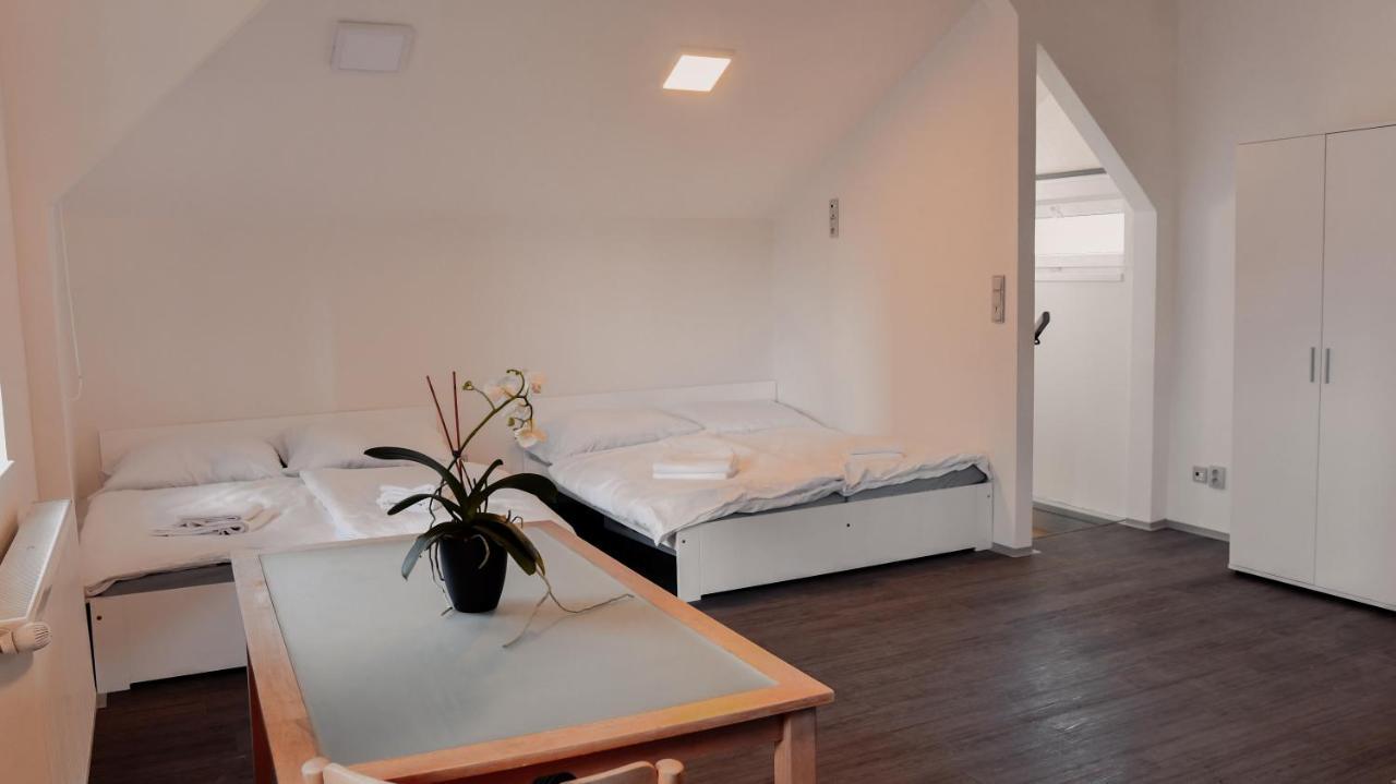 Apartmany Centrum โนวีบอร์ ภายนอก รูปภาพ