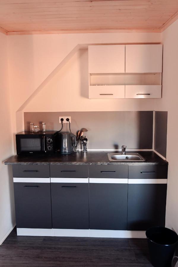 Apartmany Centrum โนวีบอร์ ภายนอก รูปภาพ